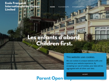 Website Screenshot of La Petite Enfance Kindergarten